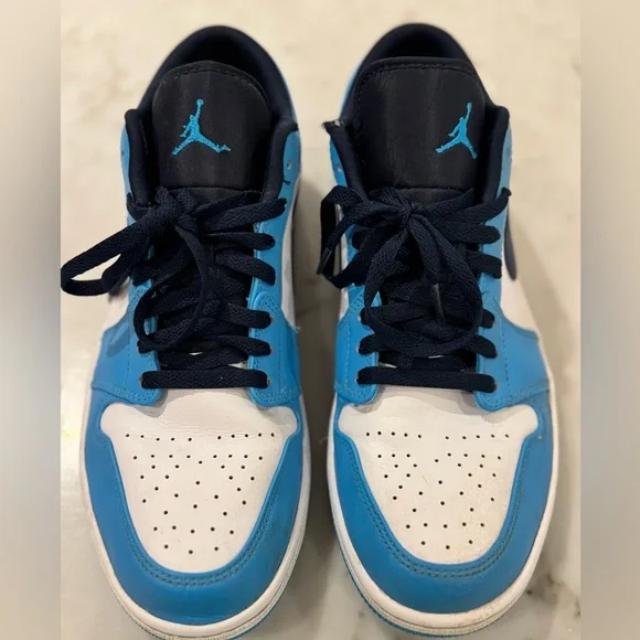 Nike Air Jordan Men’s Low 1 “UNC” white, University blue, navy leather, 11, EUC - Picture 4 of 4